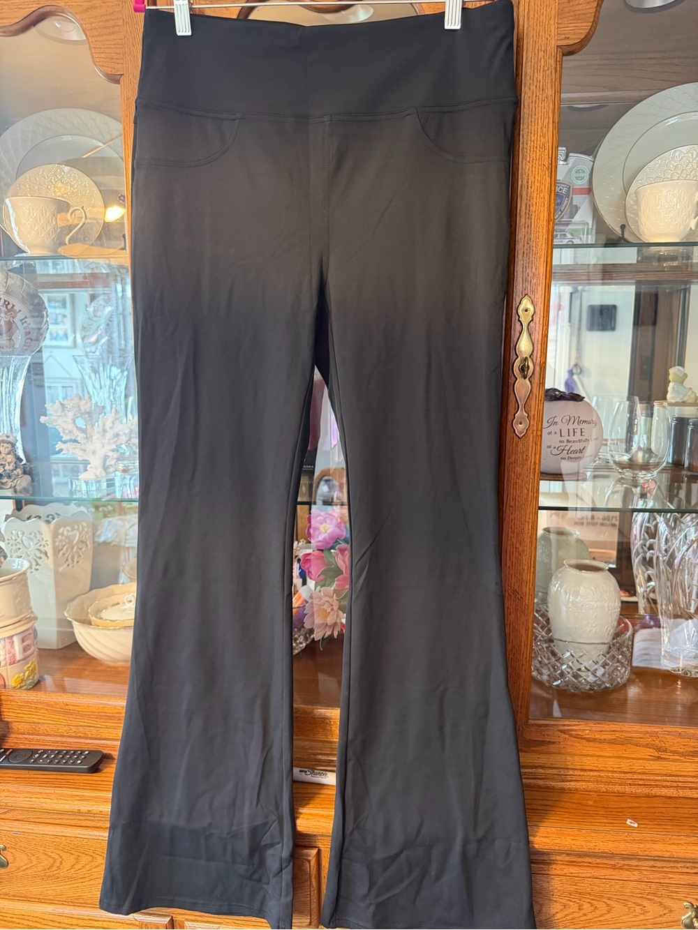 XL Halara Black High-Waisted Flared Yoga Pants, NWOT, $28